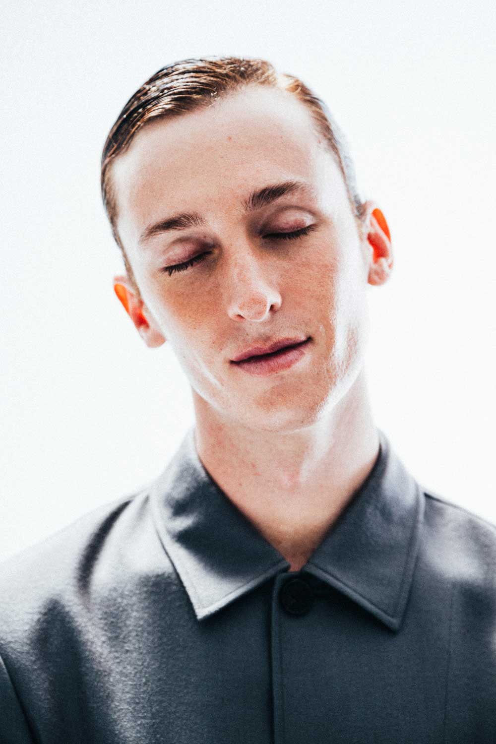 El actor Fer Fraga regresa a Galicia con Rondallas