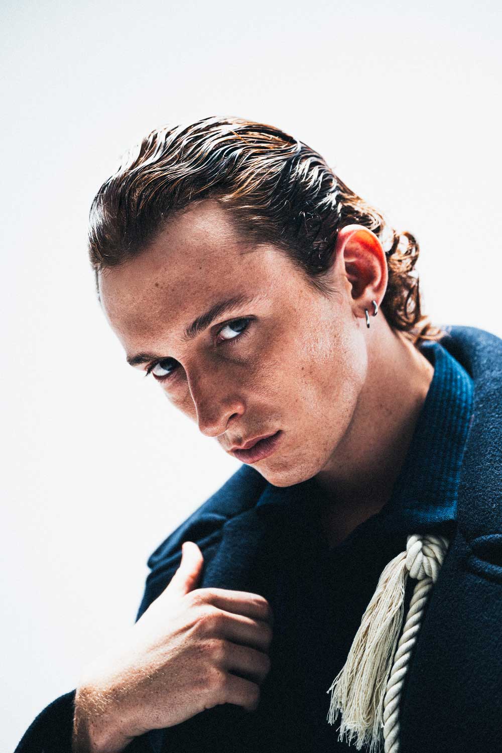 El actor Fer Fraga regresa a Galicia con Rondallas