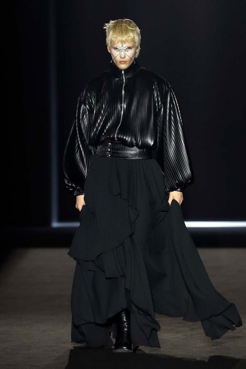 El diálogo textil de Guillermo Justicia con la naturaleza