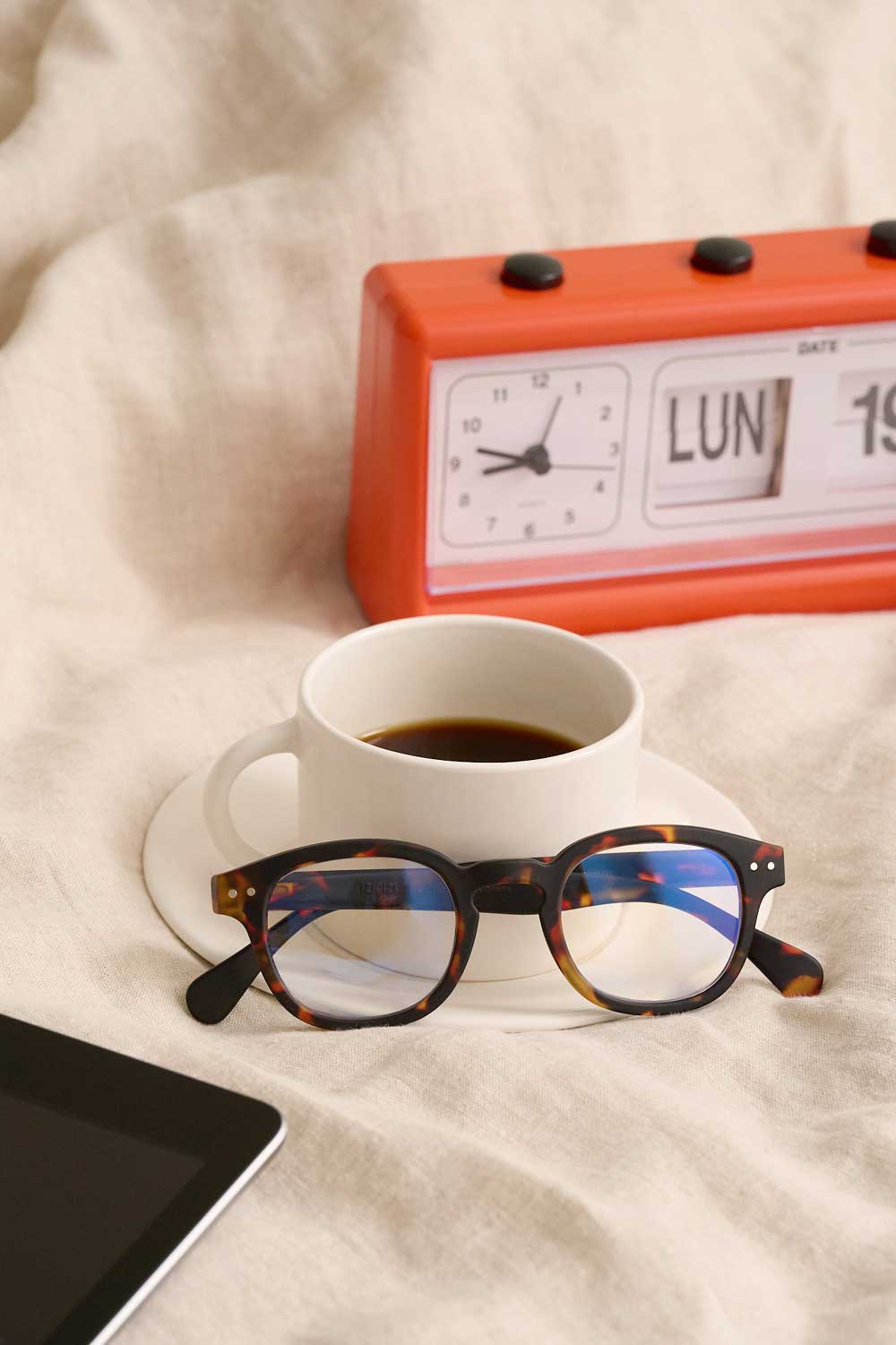 Izipizi: El secreto para dominar tus ciclos circadianos