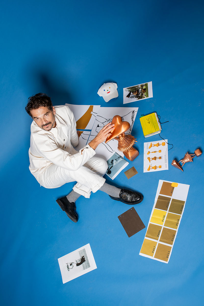 Love Catcher: Jaime Hayon pone el amor en lo más alto