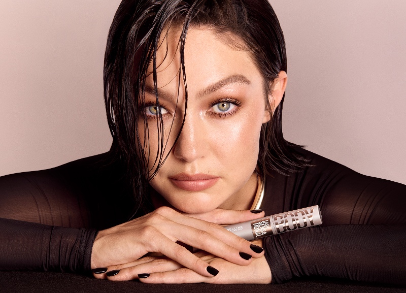 Piel jugosa, mirada hipnótica, solo con Maybelline New York