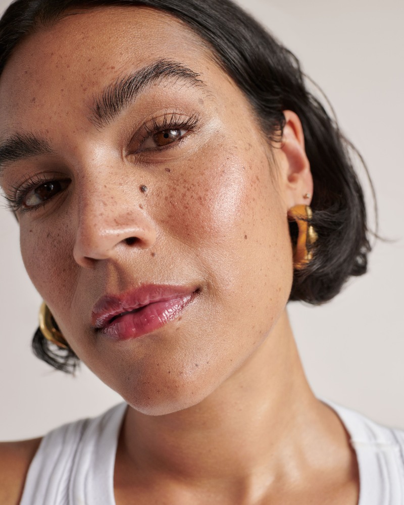 Menos es más con el skincare y maquillaje de Merit