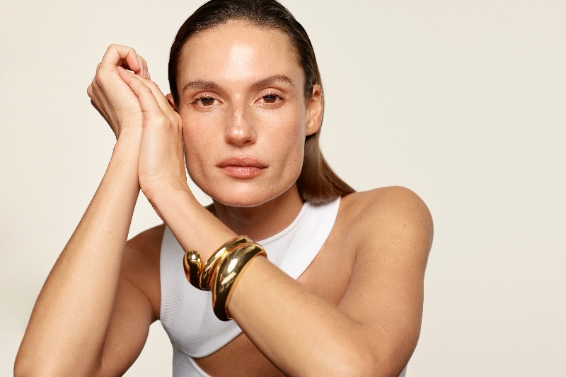 Menos es más con el skincare y maquillaje de Merit