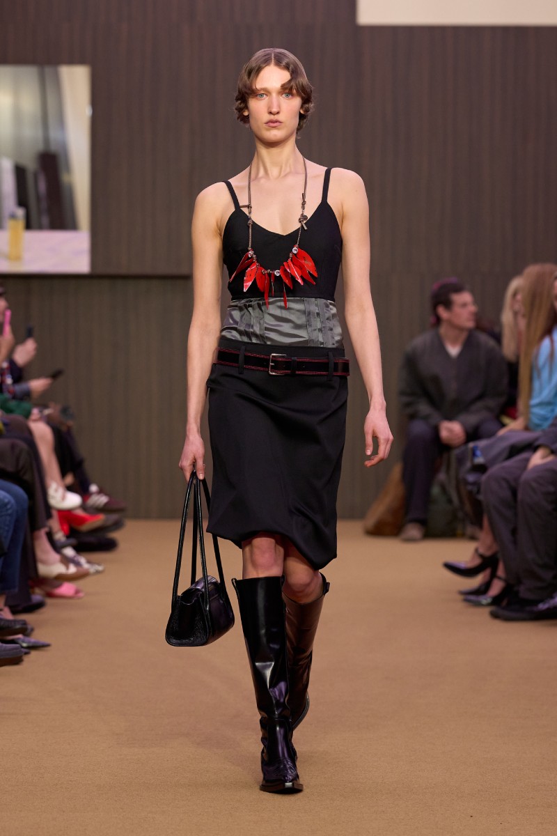 Meryll Rogge recalibra la identidad de Marni para fw26