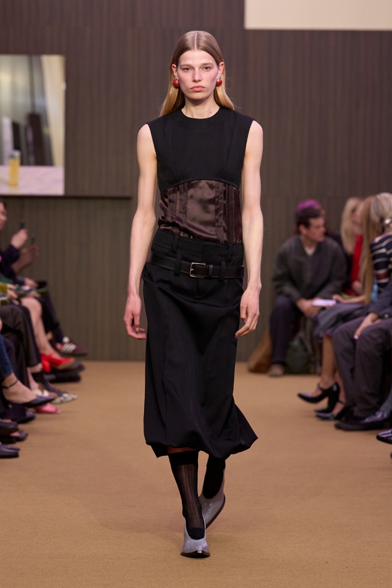 Meryll Rogge recalibra la identidad de Marni para fw26