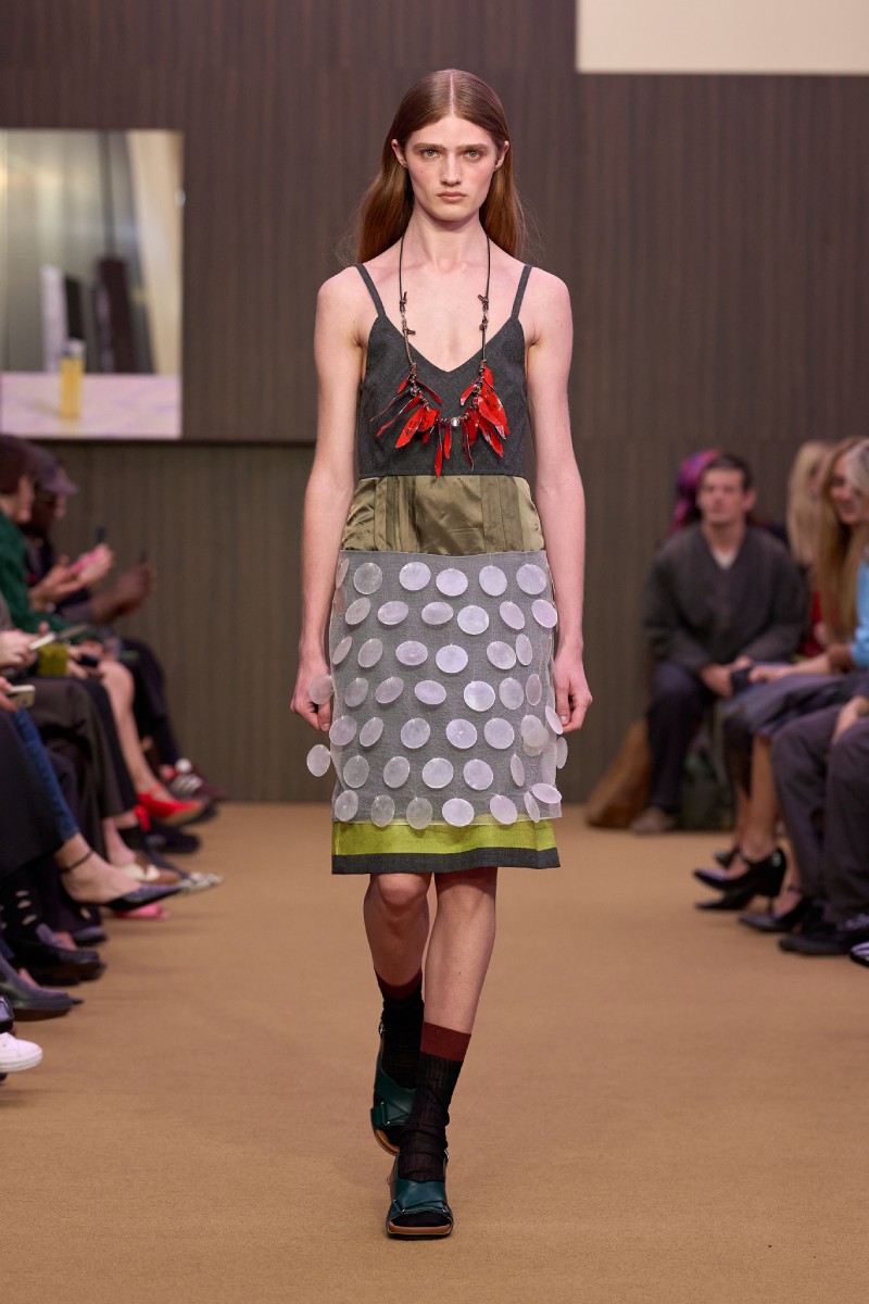 Meryll Rogge recalibra la identidad de Marni para fw26