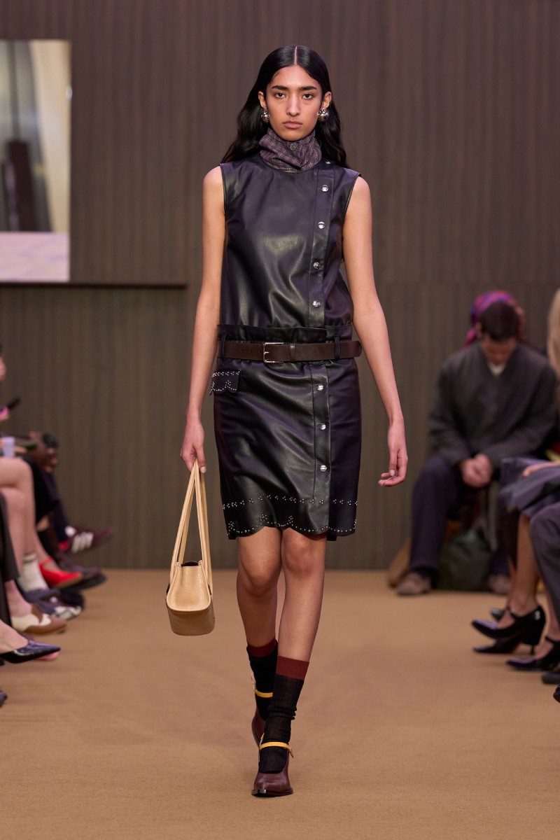 Meryll Rogge recalibra la identidad de Marni para fw26