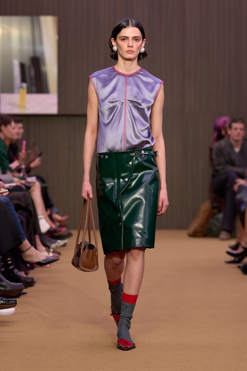 Meryll Rogge recalibra la identidad de Marni para fw26