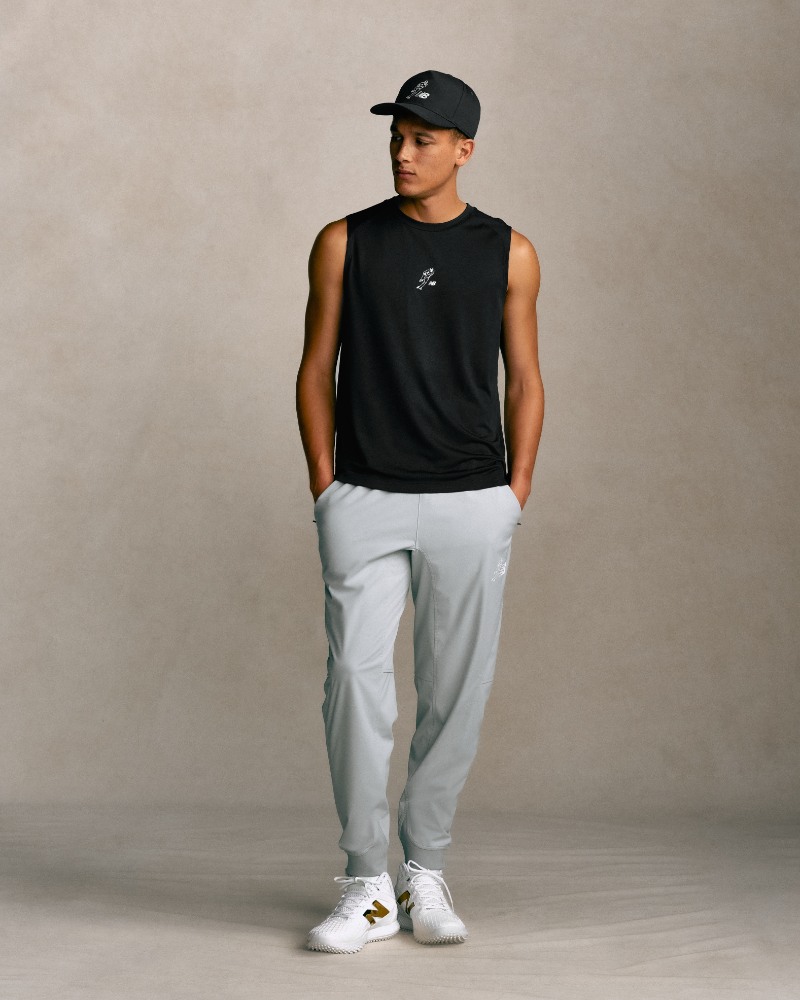 New Balance y Shohei Ohtani expanden su armario sport