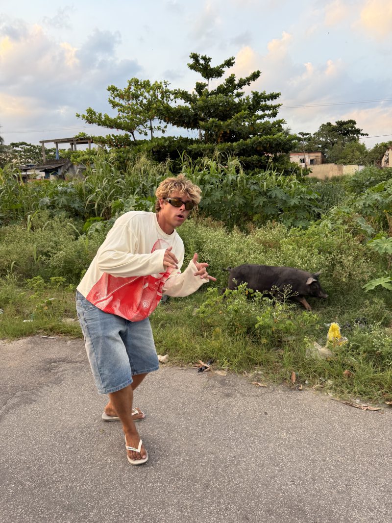 Velocidad como paradoja, lo nuevo de Nude Project para SS26