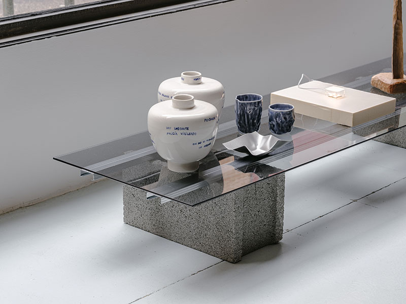 Peso y Presencia se instala en el espacio de Moneo Brock