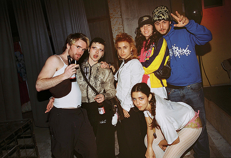 Pluto: ecosistema cultural vivo desde la huerta valenciana!