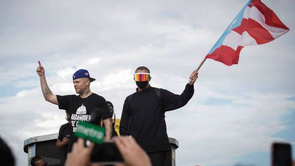 Residente dirige a Bad Bunny y Javier Bardem en Porto Rico