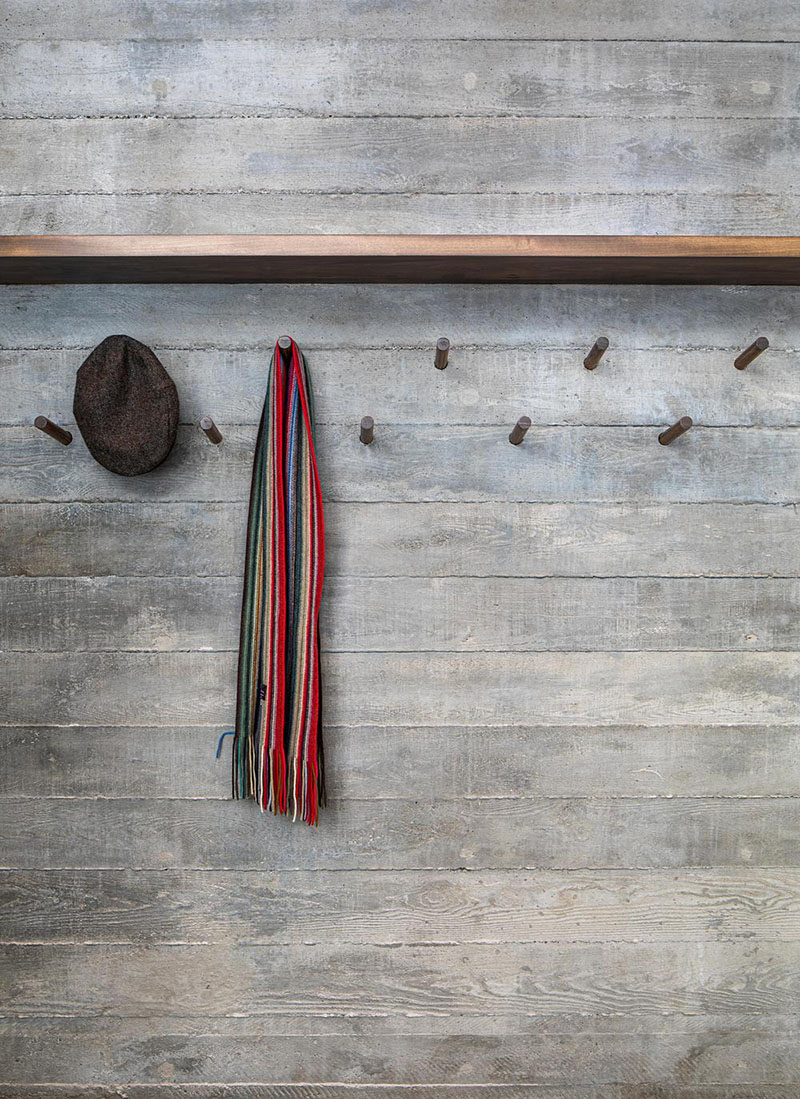 RobitailleCurtis firma una casa abierta al bosque de Quebec