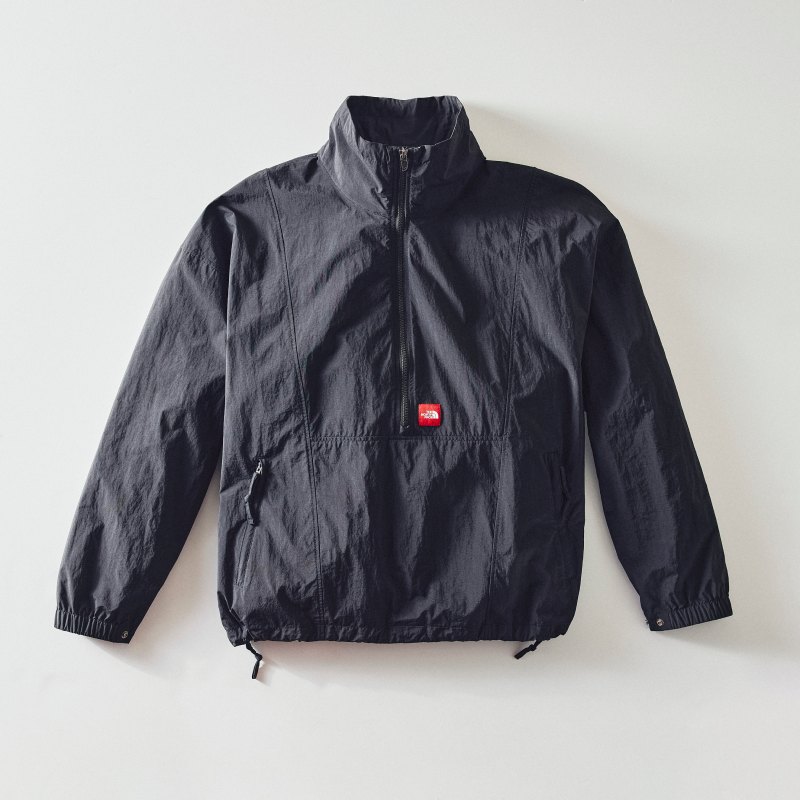 TNF apuesta por la nostalgia noventera con Red Box ss26