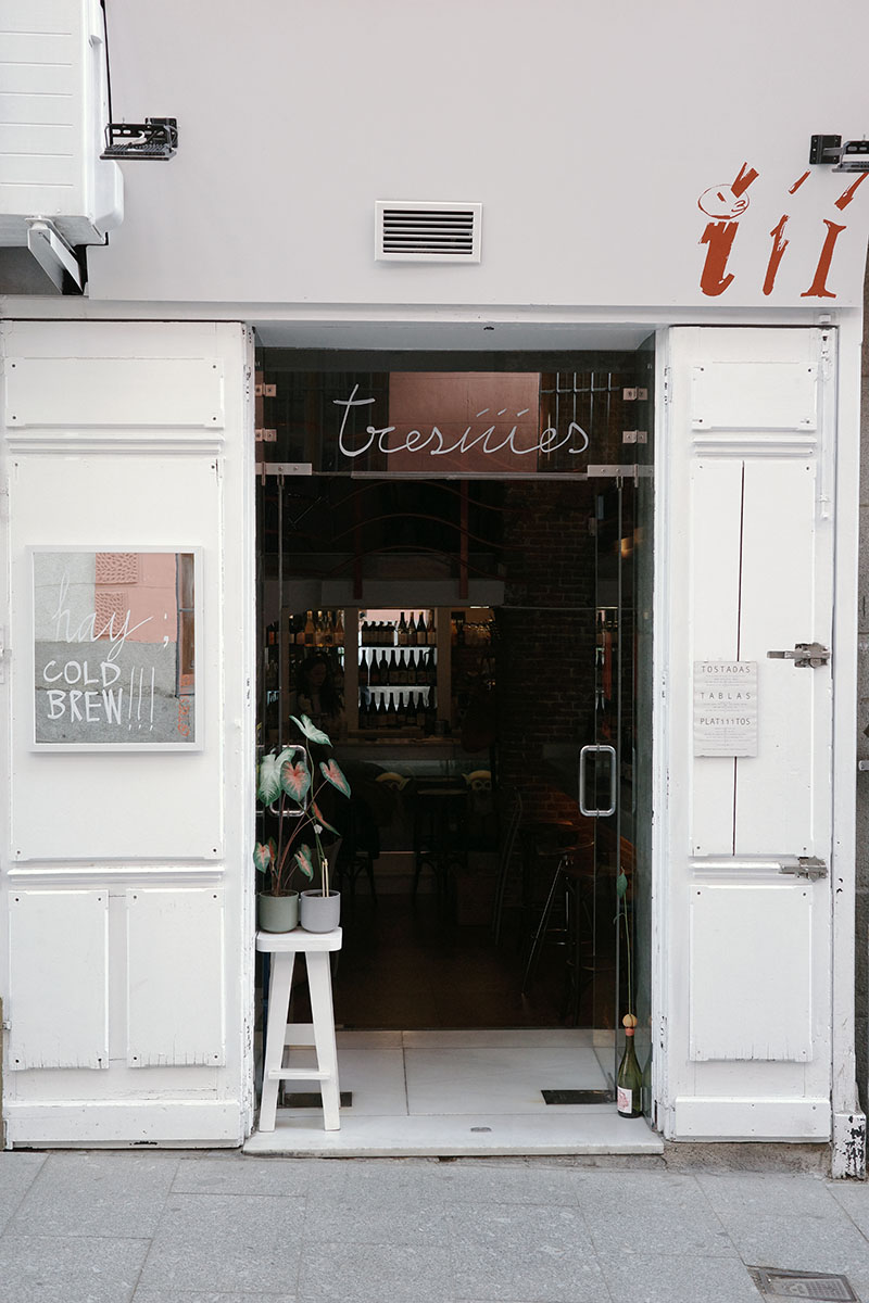 Tresiiies: el pequeño bar de vinos naturales en Ópera