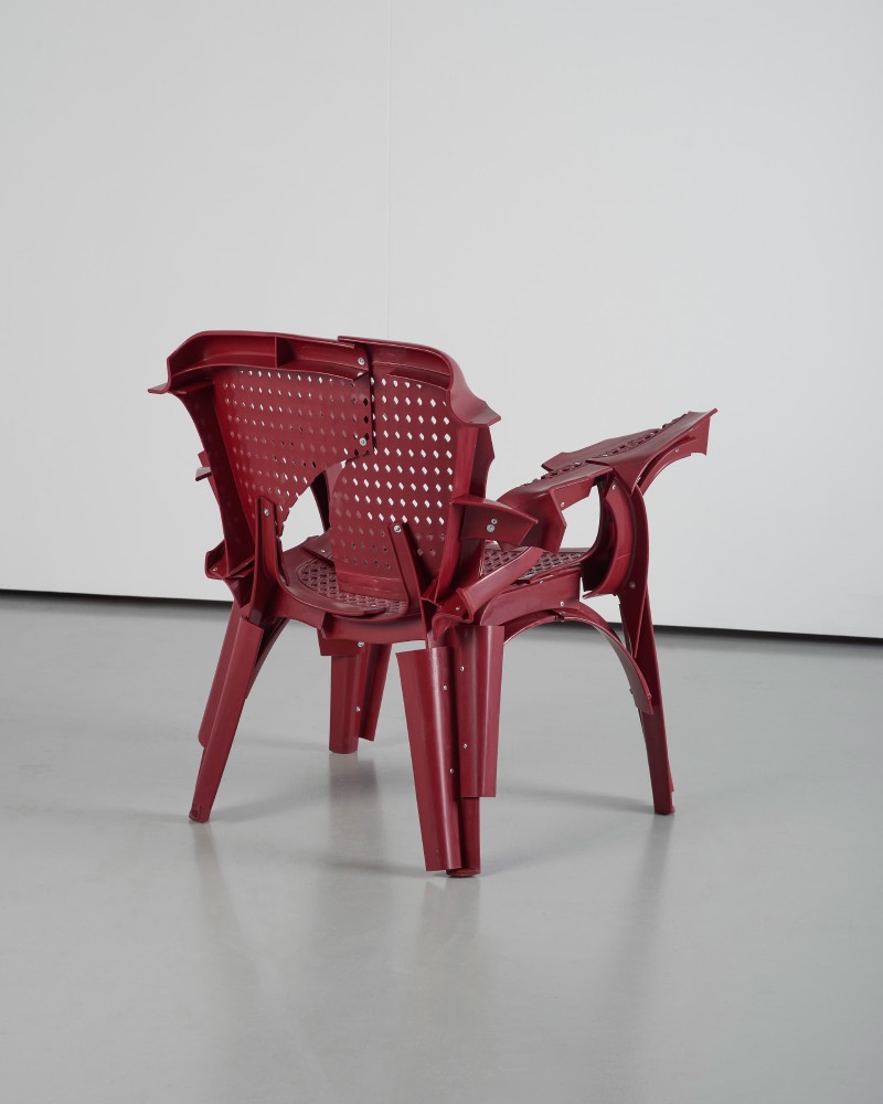 Unwanted Guest: el cuarto de Pierre Castignola en Item Idem