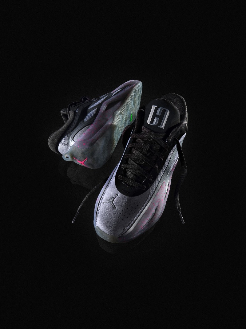 Nike aumenta la fuerza y agilidad femenina en la cancha