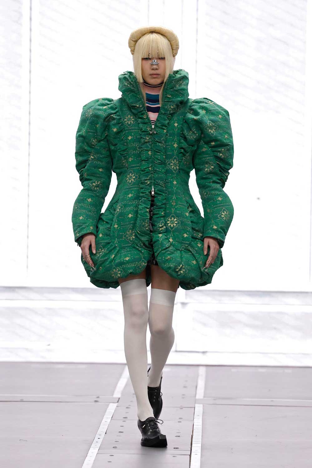 Anrealage FW26: El arte de desaparecer en París