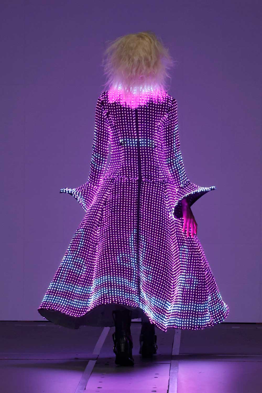 Anrealage FW26: El arte de desaparecer en París