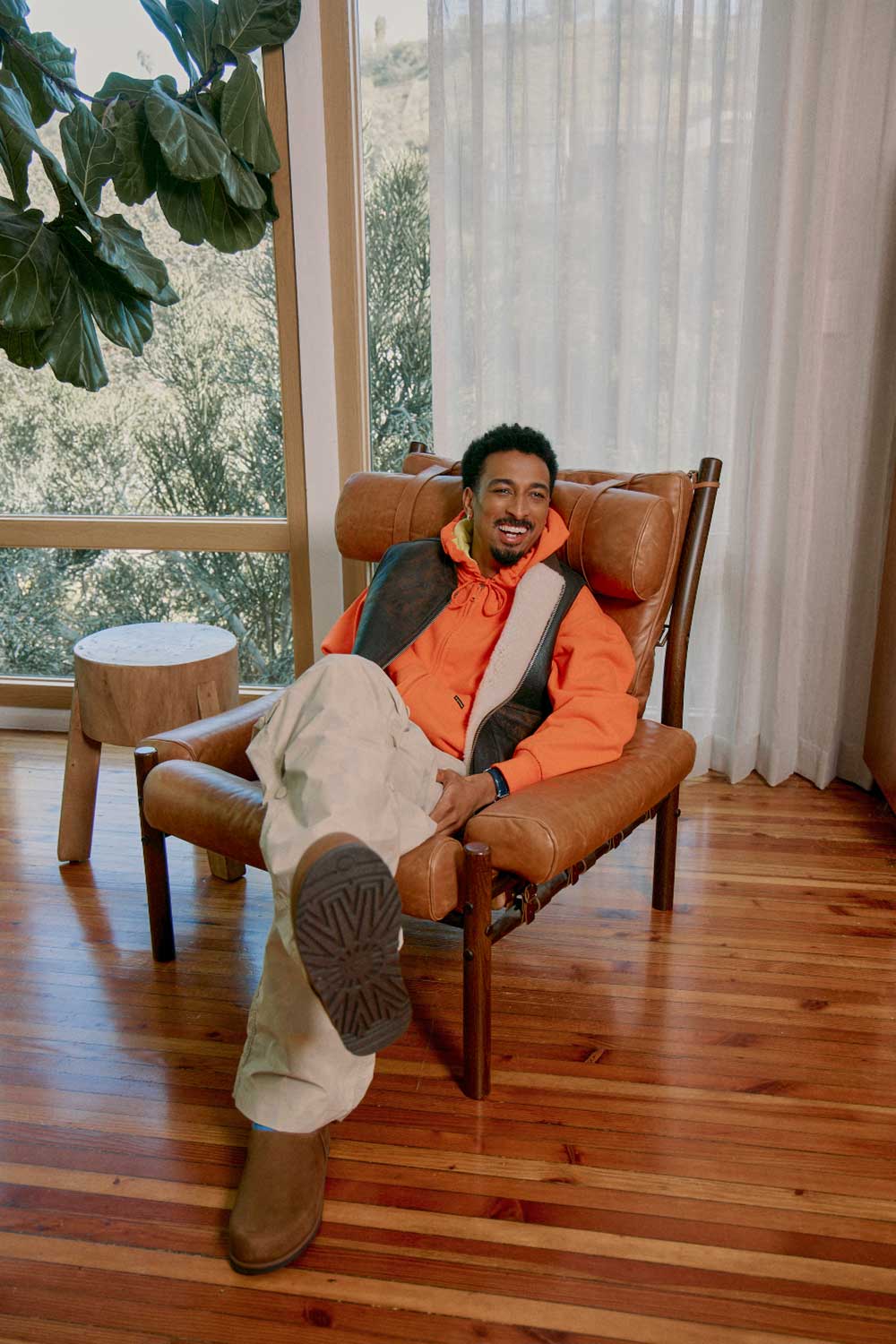 Travis Bennett y UGG: El match definitivo del lujo relax