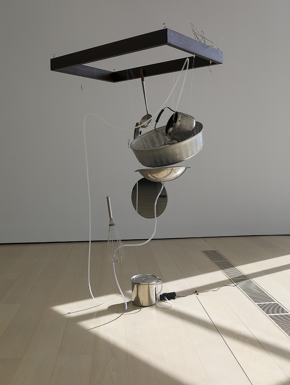 Yuko Mohri inaugura Entrelazamientos en el Centro Botín