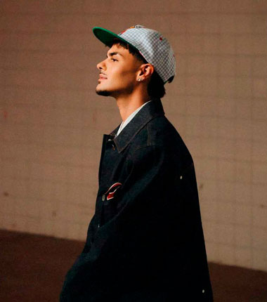 Abraham Mateo estrena su balada más honesta y vanguardista
