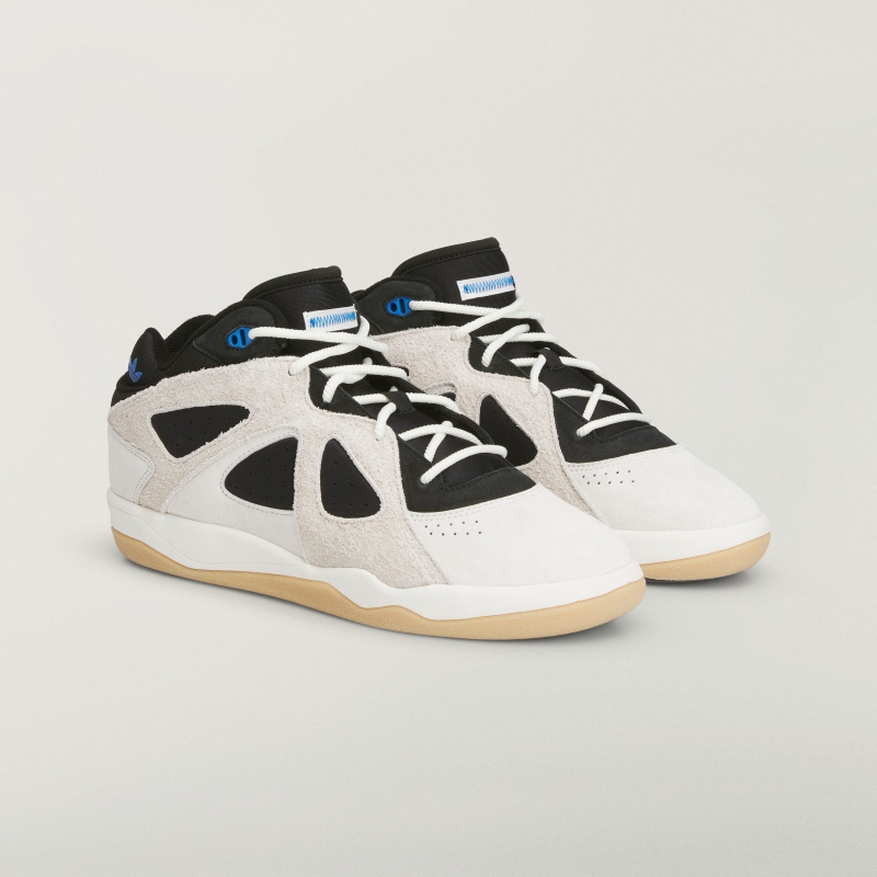 Bad Bunny expande su colabo con adidas con sneakers y ropa