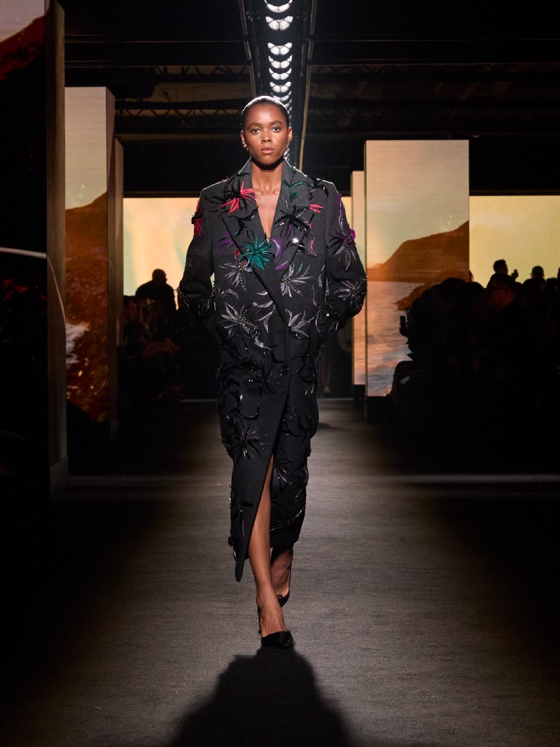 El claroscuro a través de los códigos Balenciaga para fw26