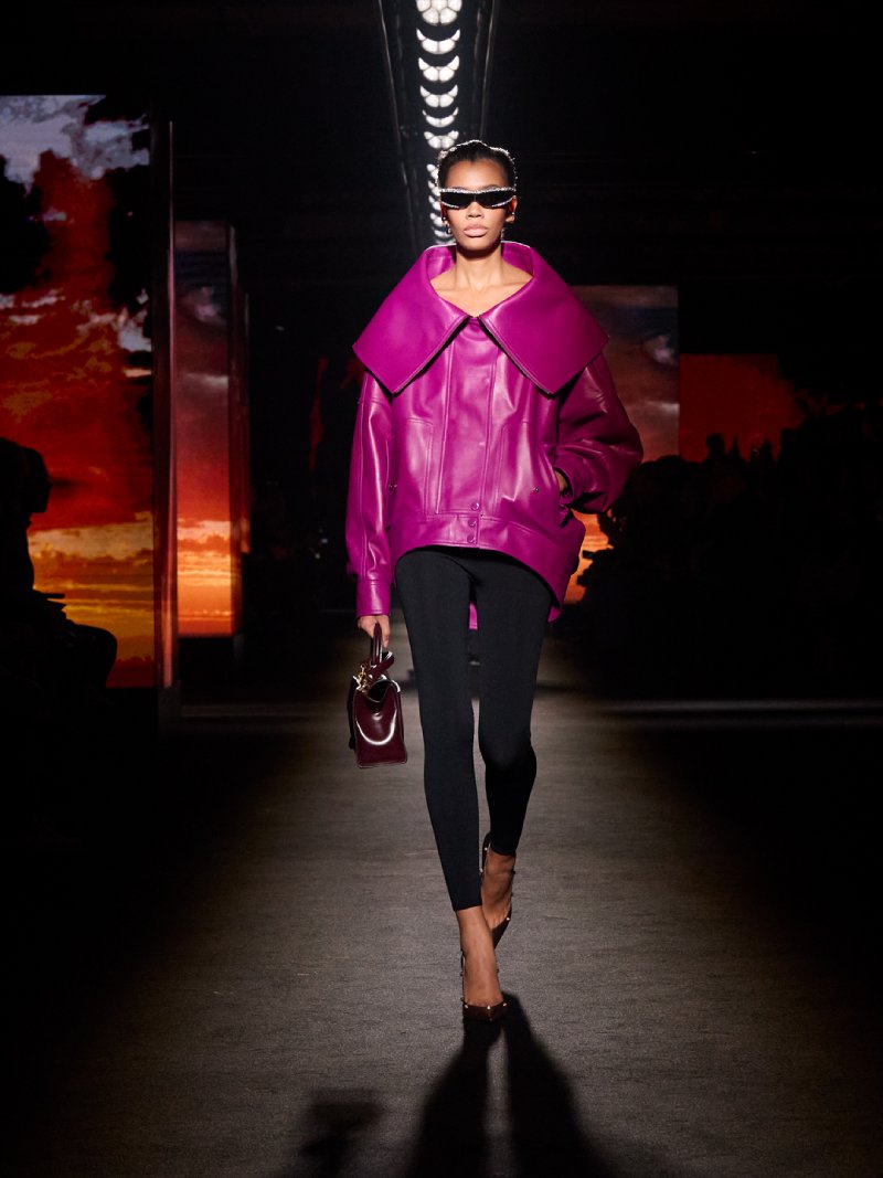 El claroscuro a través de los códigos Balenciaga para fw26