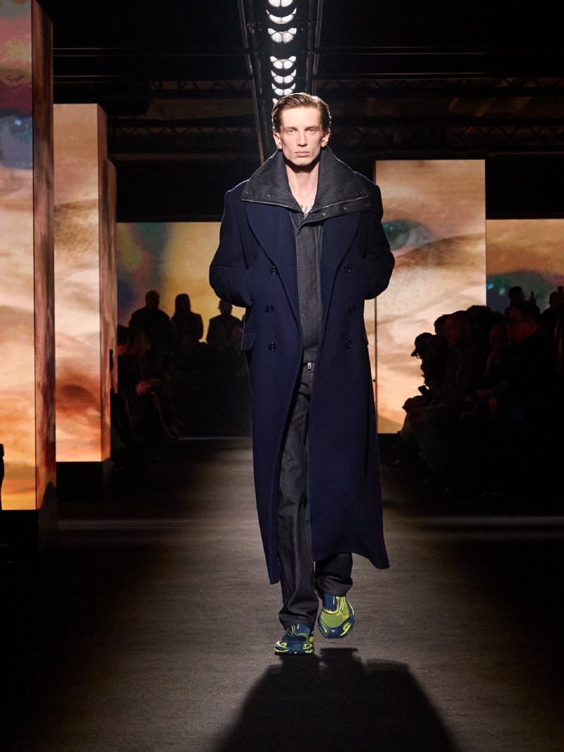 El claroscuro a través de los códigos Balenciaga para fw26