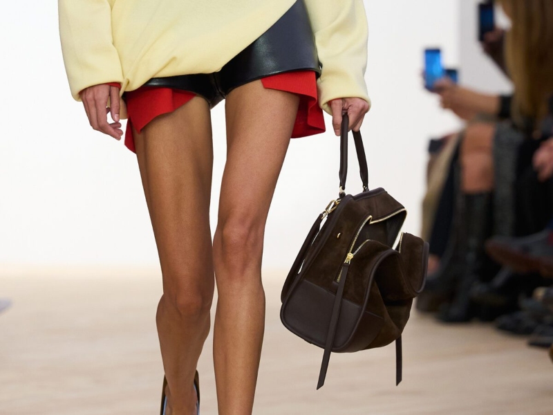 Amazona 180, el bolso de Loewe que mantiene sus raíces