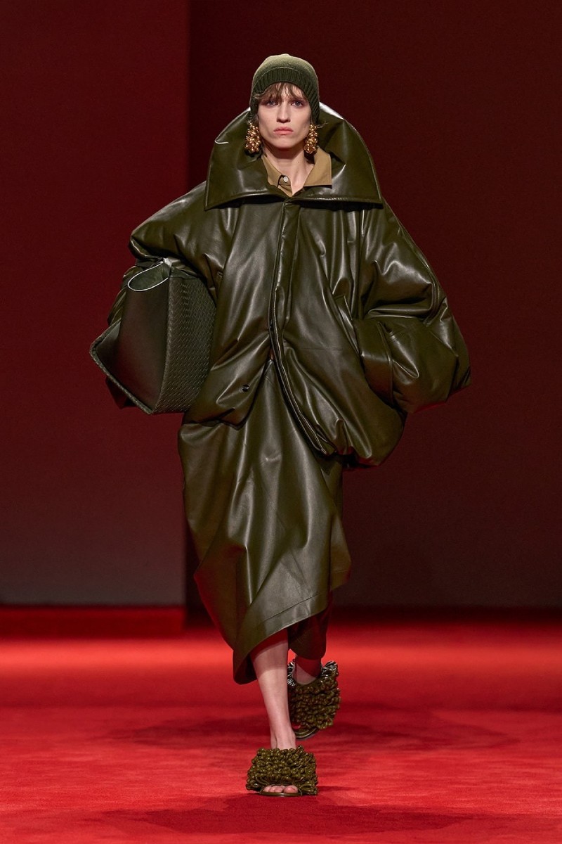 Bottega Veneta nos trae brutalismo y sensualidad para fw26