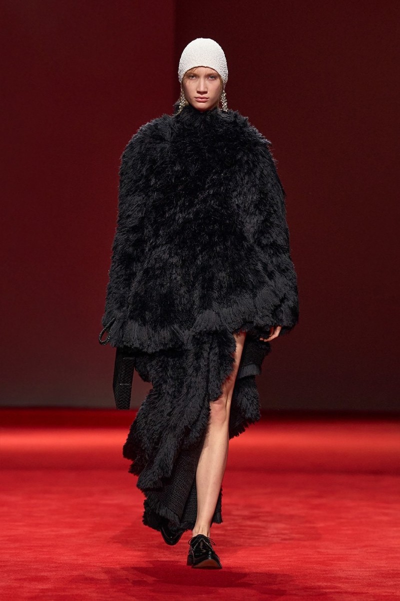 Bottega Veneta nos trae brutalismo y sensualidad para fw26