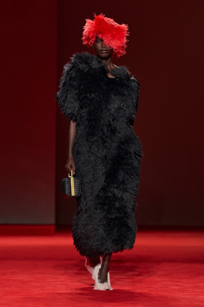 Bottega Veneta nos trae brutalismo y sensualidad para fw26