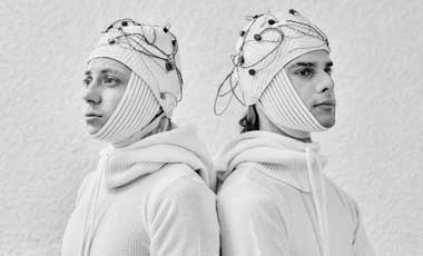 Ca7riel & Paco Amoroso se manifiestan como Free Spirits
