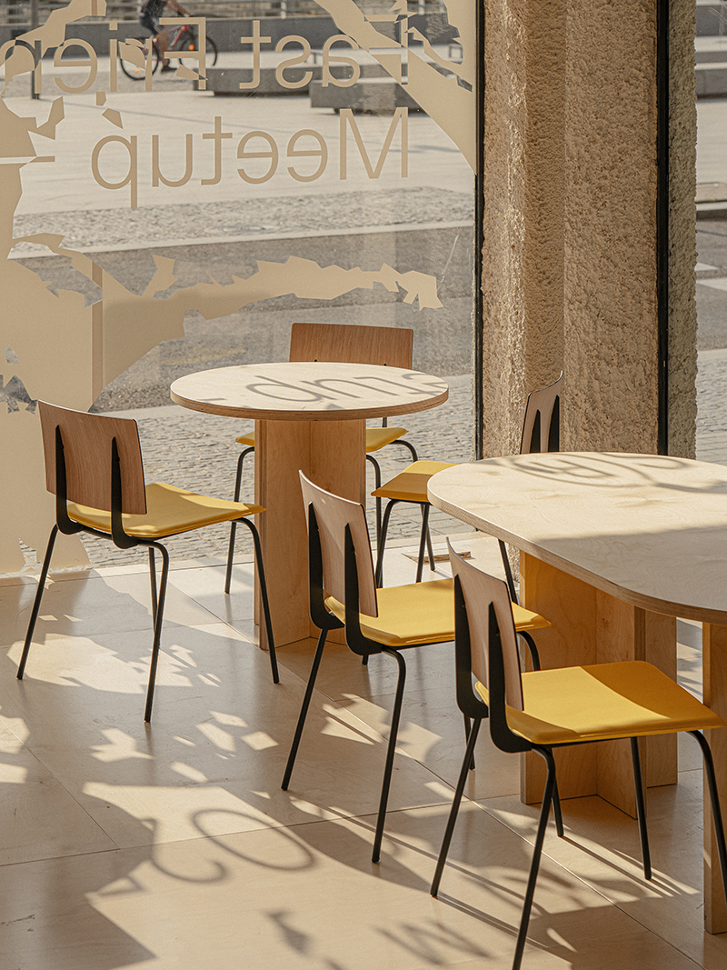 Burr diseña Café Nōfin, estación intermedia para ciclistas