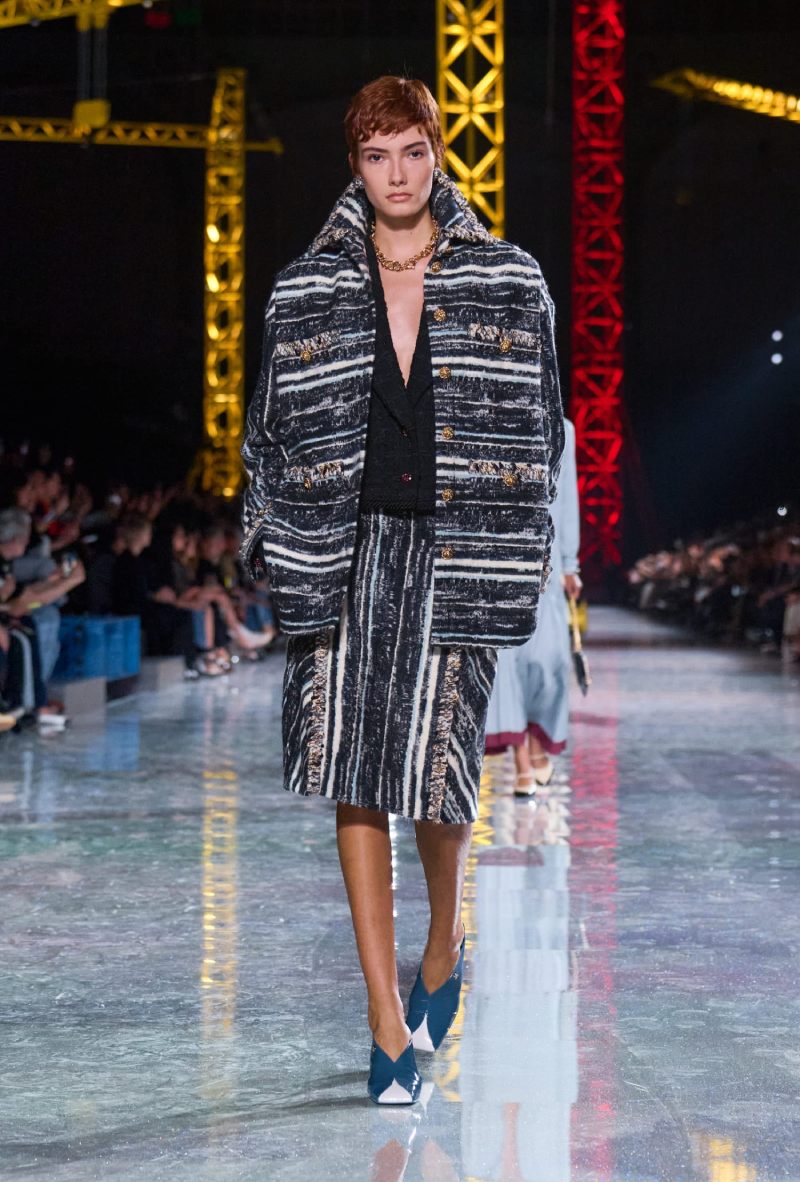 Matthieu Blazy estudia la transformación de Chanel en fw26