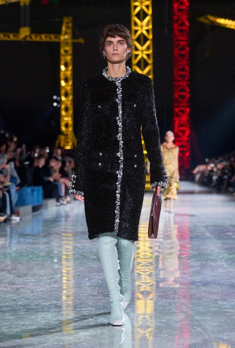 Matthieu Blazy estudia la transformación de Chanel en fw26