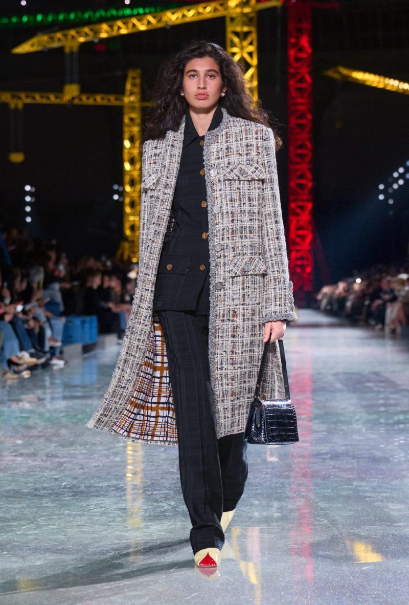 Matthieu Blazy estudia la transformación de Chanel en fw26