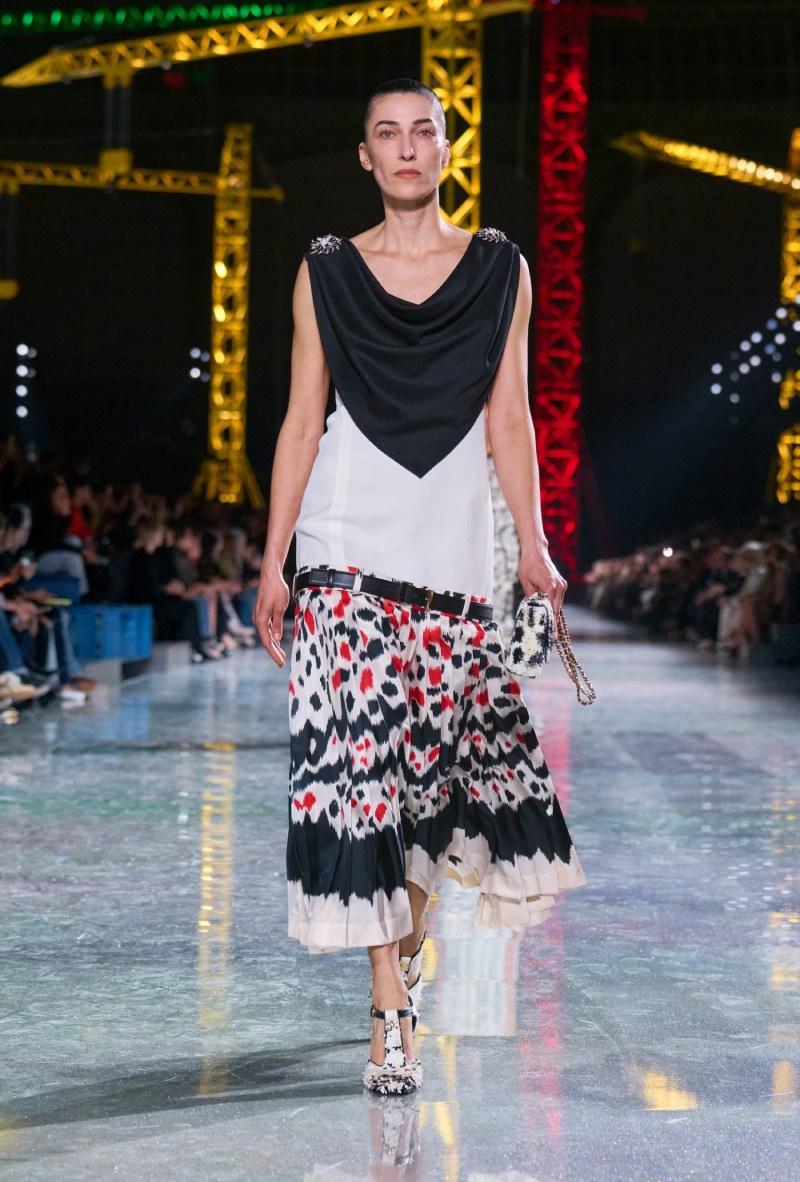 Matthieu Blazy estudia la transformación de Chanel en fw26