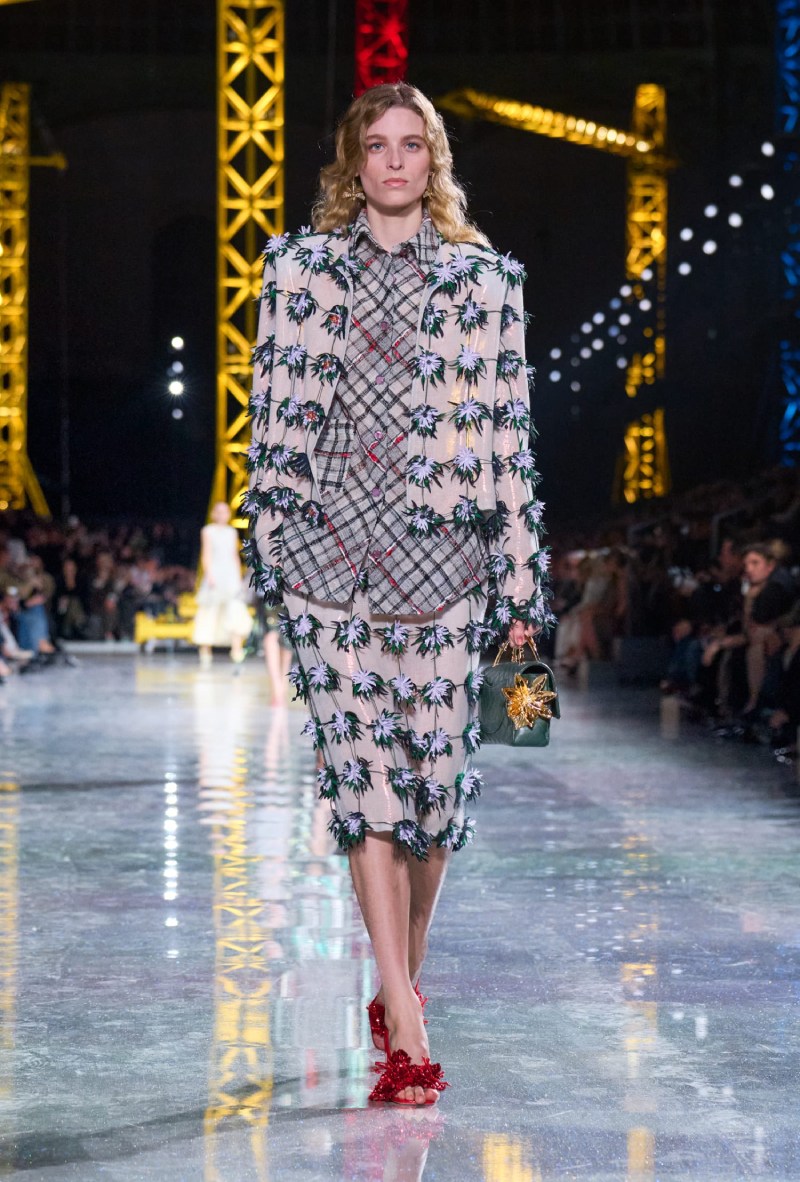 Matthieu Blazy estudia la transformación de Chanel en fw26