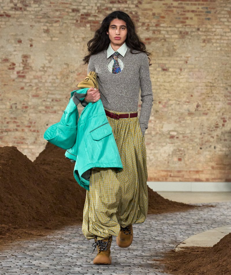 Moschino AW26: un homenaje visual a la Argentina real