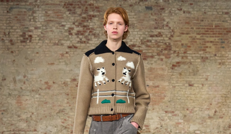 Moschino AW26: un homenaje visual a la Argentina real