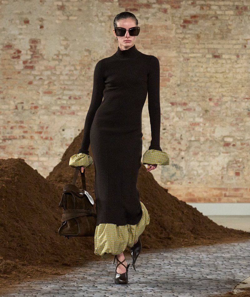 Moschino AW26: un homenaje visual a la Argentina real