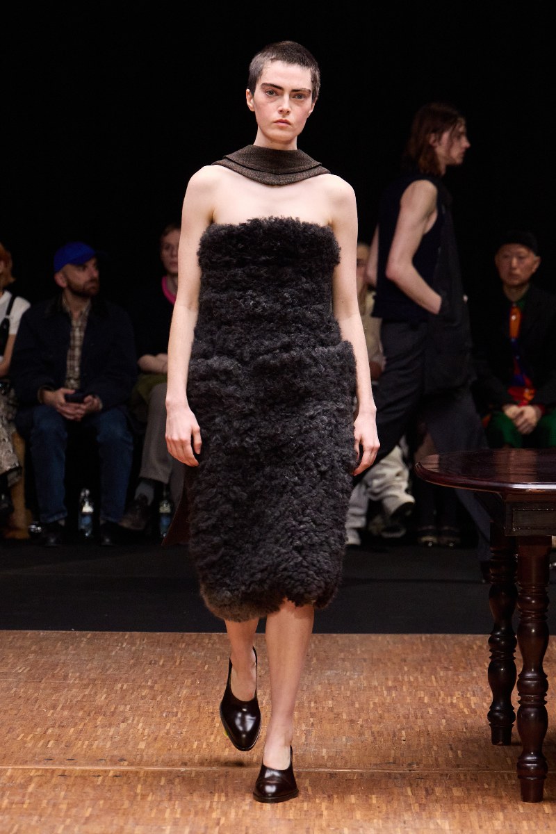 Hodakova AW26: vincula hogar y cuerpo con upcycling