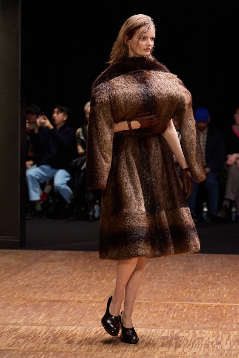 Hodakova AW26: vincula hogar y cuerpo con upcycling