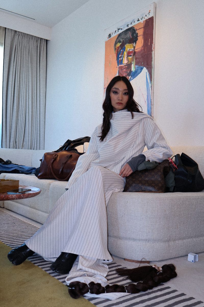 E·R·A·X explora el movimiento con moda tensada y expuesta