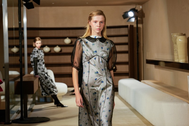 Con fuerza e identidad, Ucrania organiza su Fashion Week